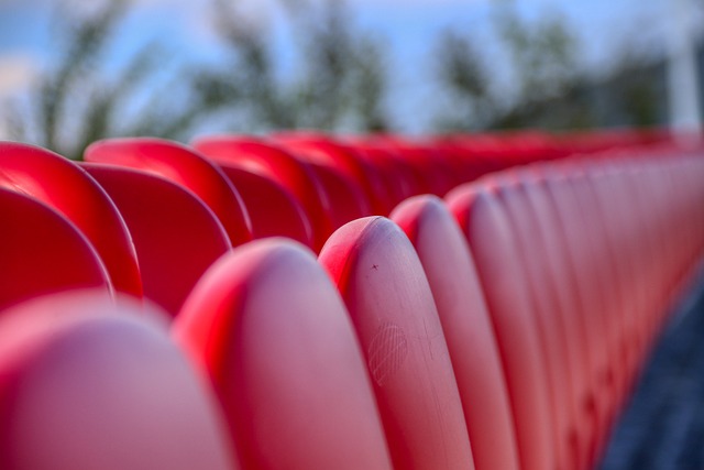 他凭借多次 他凭借多次